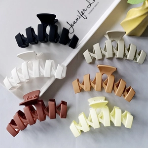 Matte rectangular hair claw set, minimalist solid color hair clips for women's daily styling.
