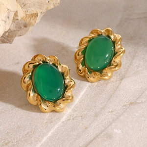 Vintage stainless steel earrings with green agate pendant and gold braided metal frame