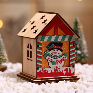 Cabane de Noël en bois lumineuse avec motif de bonhomme de neige et lumières chaudes