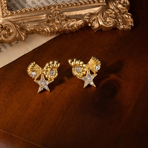 Elegant gold titanium steel starfish seashell earrings set with sparkling rhinestones