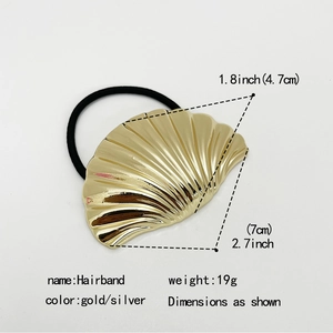 Detailed view of a gold shell-shaped hairband with precise size and weight measurements