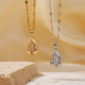 Collier avec pendentif goutte d'eau en or et argent serti de zircons pavés pour hommes et femmes