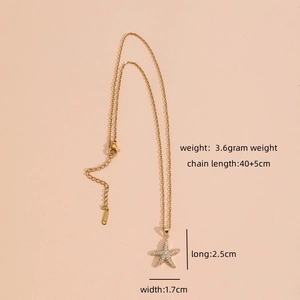 Detailed size specifications of the gold starfish necklace with dimensions and weight info