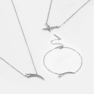 Elegant S925 sterling silver jewelry set with necklace and bracelet featuring zircons