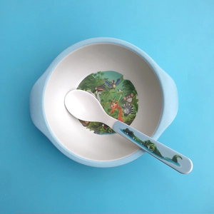 Draufsicht auf Kinder-Schüssel-Set aus Bambusfaser mit Dschungeltier-Motiven