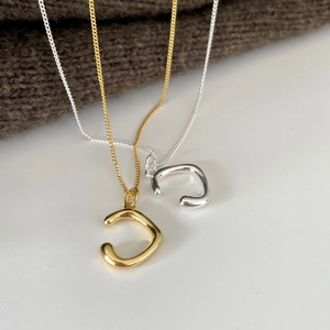 Minimalist 925 silver irregular C-shape pendant necklaces in gold and silver finish