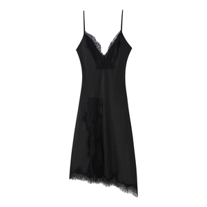 Sexy schwarzes Satin-Unterkleid für Damen mit Spitzenbesatz, V-Ausschnitt und Saumdetail