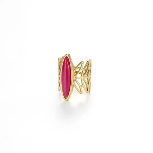 French vintage gold plated stainless steel ring with pink marquise stone and leaf band