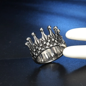 Vintage stainless steel crown ring in antique silver finish for women and men