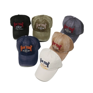 Classic washed cotton baseball caps with New York embroidery in six assorted colors