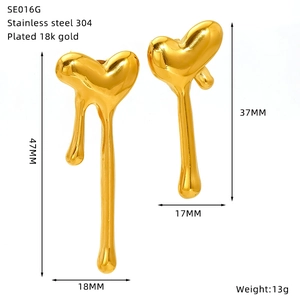Detail view of gold-plated 304 stainless steel molten heart earrings with dimensions
