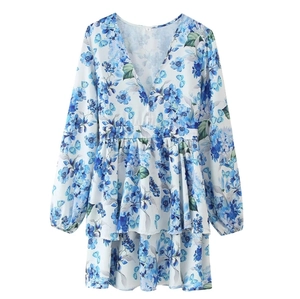 Floral print V-neck tiered mini dress with lantern sleeves and butterfly patterns