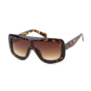 Classic tortoiseshell aviator sunglasses with oversized frames and gradient brown lenses