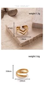Detailed size specifications of the gold V-shaped and snake rings in titanium steel