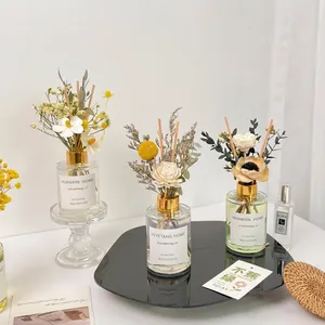 120ml reed diffuser set with decorative dried flowers and glass bottle for home fragrance