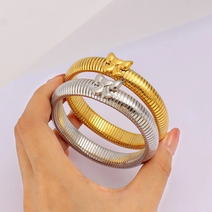 Bracelets spirales style Tubogas en or et argent avec d'élégants nœuds en métal