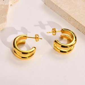 Pendientes De Aro Geométricos En Forma C Acero Inoxidable Chapado En Oro Pulido Joyería De Moda Para Mujeres Diario