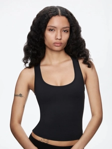 Débardeur noir ajusté à col carré pour femme en tissu extensible de sport séchage rapide