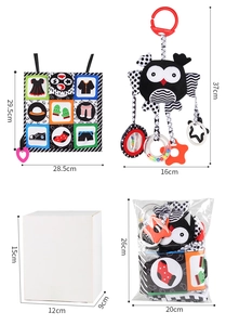 Detailed size specifications for the owl wind chime and monochrome infant cloth book set