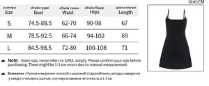 Tableau des tailles détaillé pour robe moulante en dentelle avec mesures S, M, L