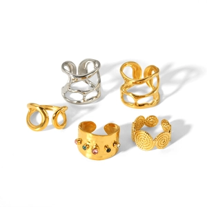 Lot de 5 bagues bohèmes en or 18k et acier inoxydable avec motifs texturés et ajustables