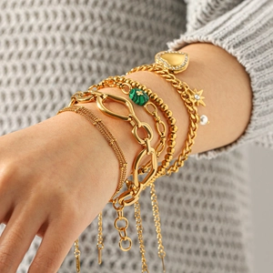 18k gold plated stainless steel multi-layer bracelet set with malachite and heart charms