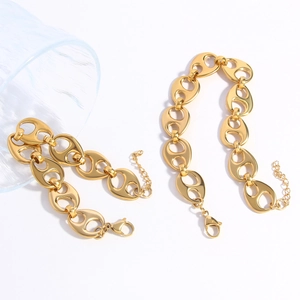 18K gold plated stainless steel mariner link bracelet with secure lobster clasp and extender