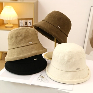 Cappello A Secchiello Donna Vintage Caldo Tessuto Tweed Cappello A Bacino Con Piastra Metallo Bordo Arrotolato Stile Coreano