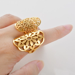 Vintage hollow out gold stainless steel rings set with creative floral window patterns