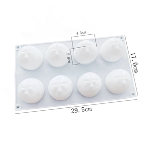 Detailed dimension guide for 8-cavity white silicone mold showing 29.5x17cm overall size