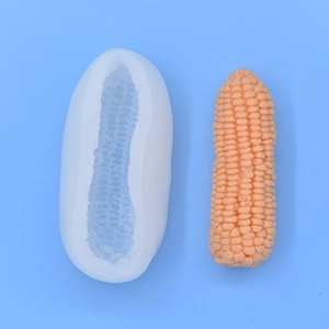 Realistic corn shaped silicone mold for DIY chocolate cake baking and candle making