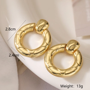 Detailed size view of gold geometric hoop earrings showing 2.8cm height and 2.4cm diameter