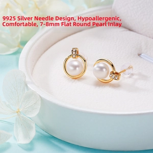 Close-up of 7-8mm freshwater pearl earrings with S925 silver needles in a jewelry box