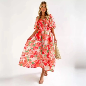 Maxikleid mit Blumenmuster, eckigem Ausschnitt und Puffärmeln für den Sommer-Look