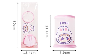 Rosa Cartoon Kaninchen Stifthalter Maße mit 11,4 cm Höhe und 8,9 cm Durchmesser