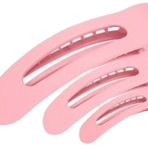 Three pink matte duckbill hair clips with non-slip teeth for women's styling and face washing