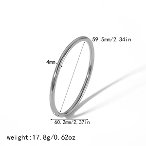 Detail view of silver stainless steel bangle showing precise 59.5mm inner diameter dimensions