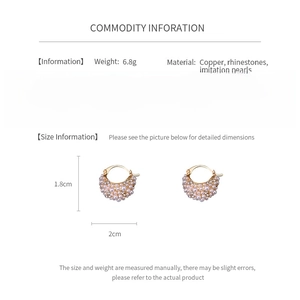 Size details of French style C-shape earrings with rhinestones and pearls