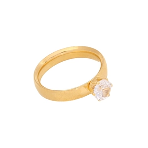 Bague tendance en acier inoxydable doré avec un solitaire brillant de taille ronde