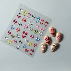 Details zu DIY-Kuh-Relief-Nagelaufklebern mit Bikini-Mustern und Anwendungsbeispiel