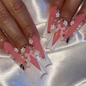Long Coffin Press On Nails Pink French V Shape Tips 3D Bow Rhinestone Artificial Pearl Luxury False Nails For Women