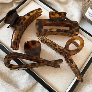 Large Hair Claw Clip Tortoiseshell Leopard Pattern Geometric Acrylic Resin Retro Elegant Hair Accessory For Women