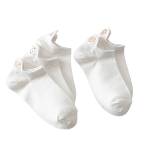Set of 3 white cotton low-cut socks with cute heart and animal embroidery details