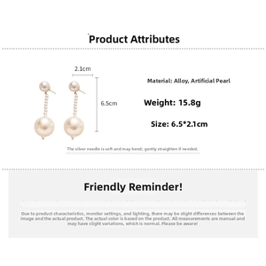 Detailed view of vintage faux pearl tassel earrings showing dimensions 6.5x2.1cm and 15.8g weight