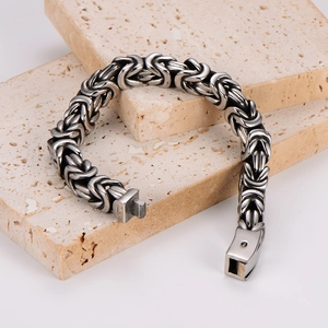 Byzantine Chain Bracelet 304 Stainless Steel Braided Woven Domineering Punk Jewelry For Men With Square Clasp