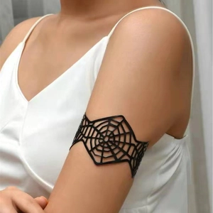 Hollow Spider Web Cuff Bracelet Alloy Gothic Punk Armband For Halloween Party Costume Accessories