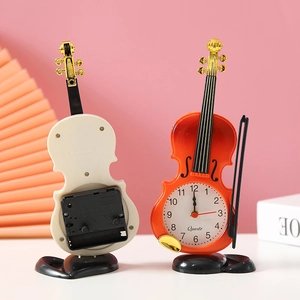 Sveglia creativa a forma di violino per bambini con trama in legno marrone e retro bianco