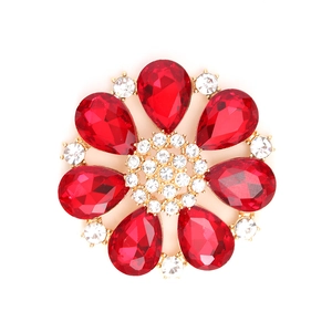 Zinc alloy flower shoe charm with red teardrop rhinestones and golden base