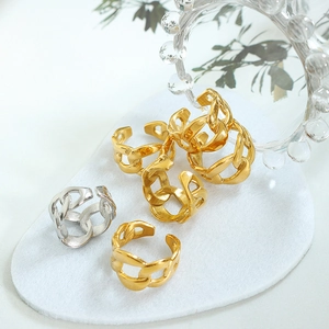 Minimalist thick chain open ring in gold and silver finish, 18K gold plated titanium steel