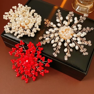 Elegant Flower Brooch Pin Hand Woven Faux Artificial Pearl Glass Crystal Copper Wire Floral Cluster Jewelry For Women